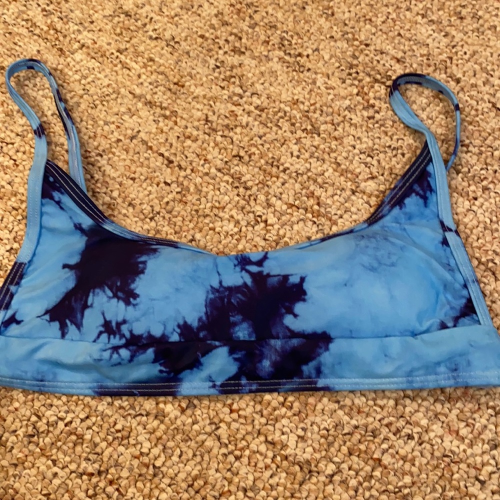 Tie-dye Bikini top